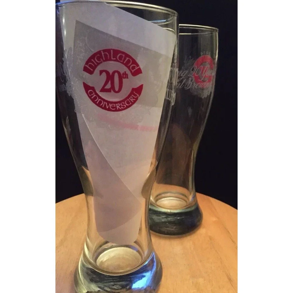 Highland Brewing Co Etched Glass Beer Pilsner Ashville Brewery 20th Anniv GIFT